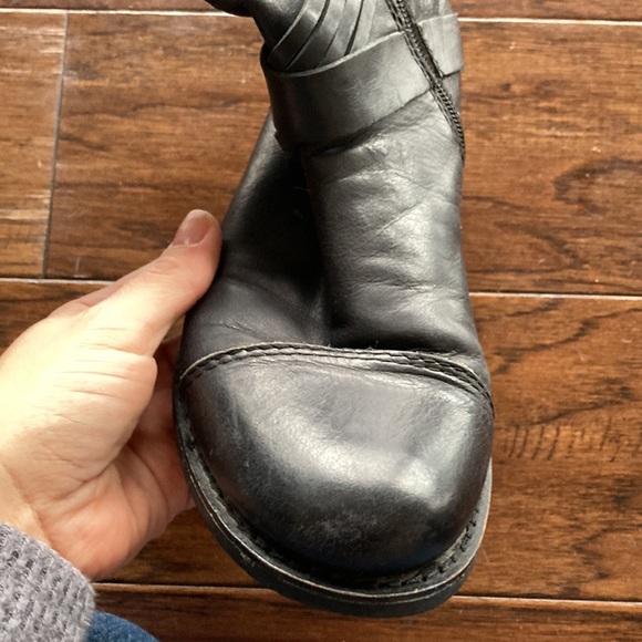 Real leather black biker boots. Size 6.5 - Picture 5 of 10